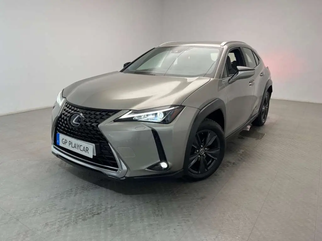 Photo 1 : Lexus Ux 2021 Hybride