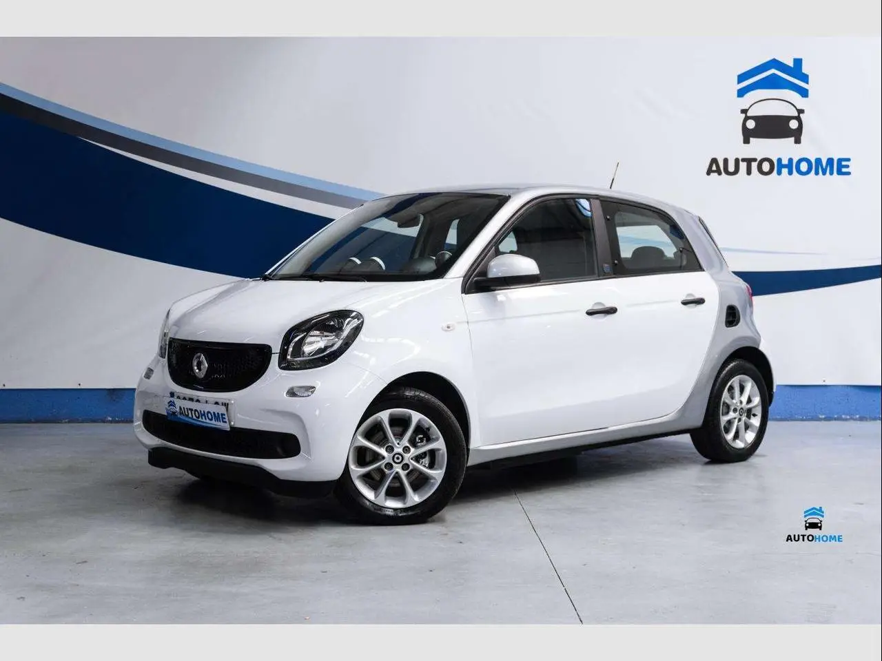 Photo 1 : Smart Forfour 2019 Électrique