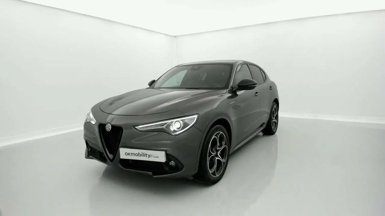 Photo 1 : Alfa Romeo Stelvio 2022 Diesel