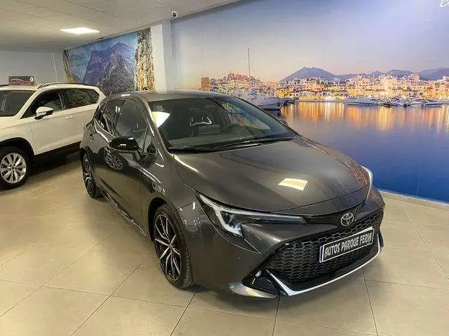 Photo 1 : Toyota Corolla 2024 Hybride