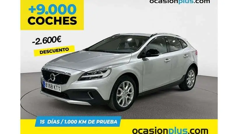 Photo 1 : Volvo V40 2019 Essence