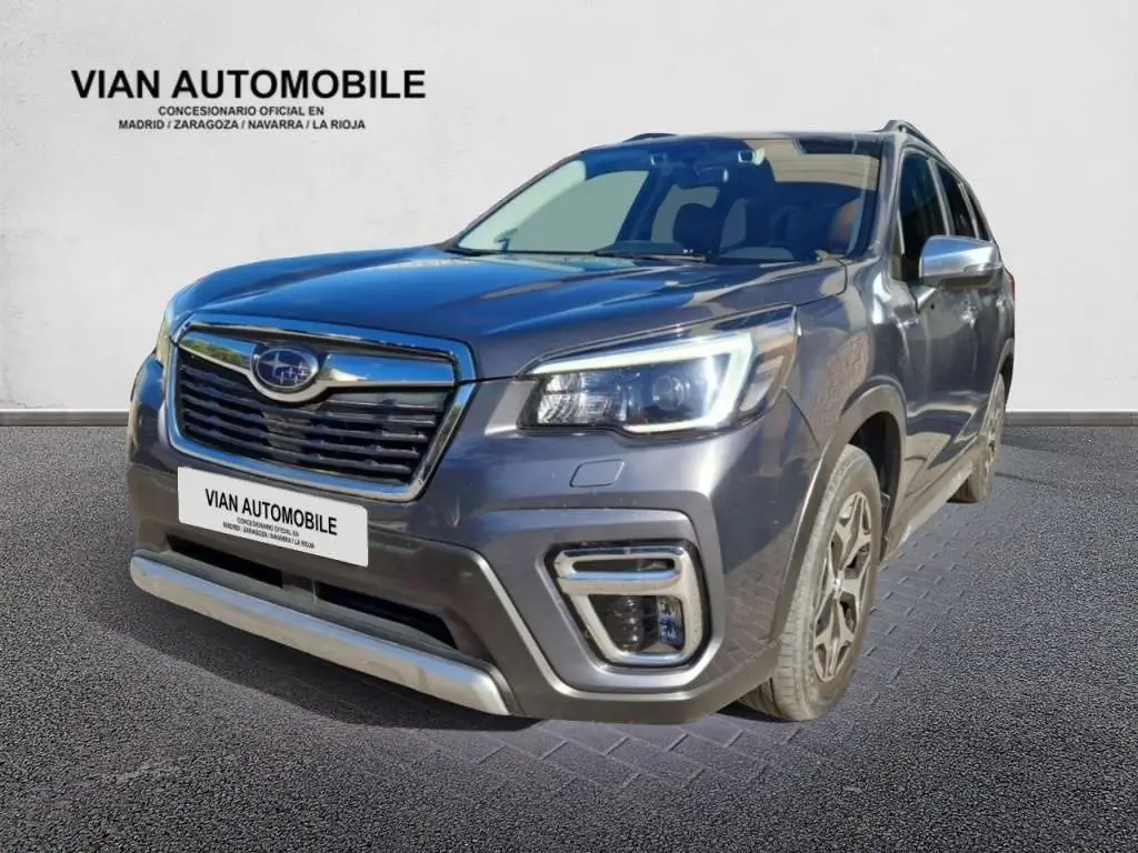 Photo 1 : Subaru Forester 2021 Hybride