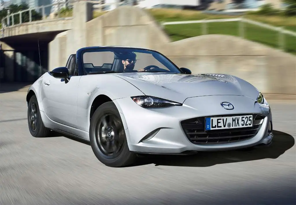 Photo 1 : Mazda Mx-5 2024 Essence