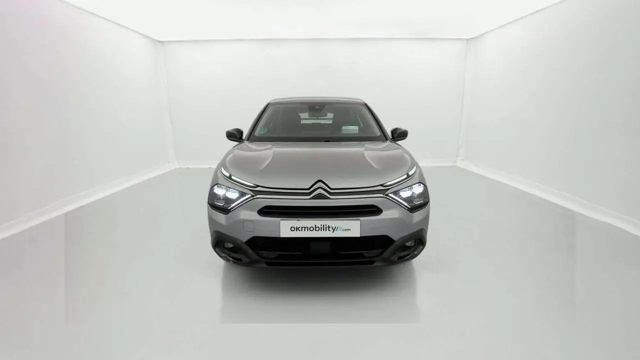 Photo 1 : Citroen C4 2022 Essence