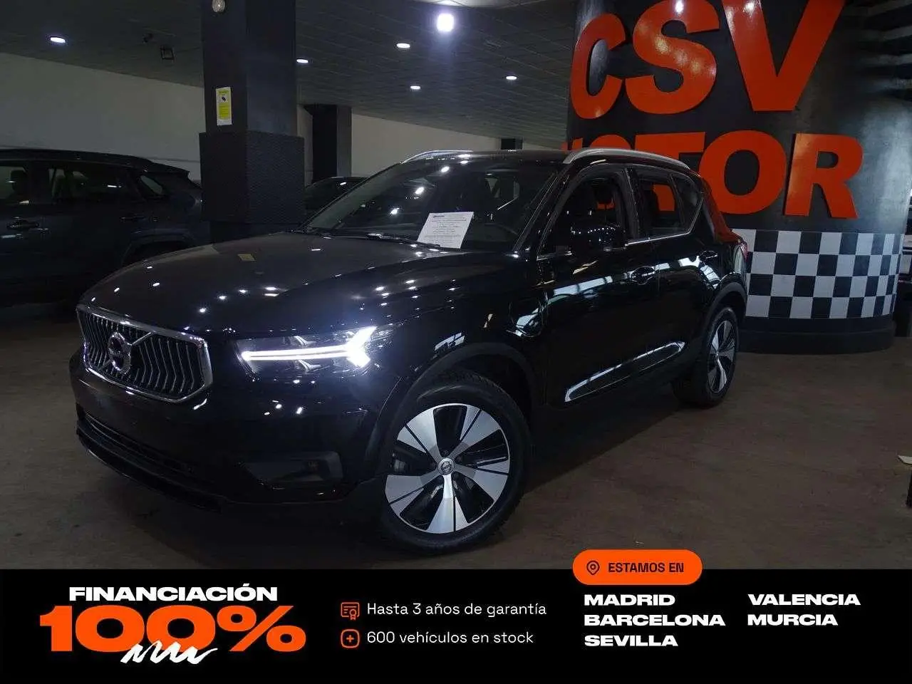 Photo 1 : Volvo Xc40 2021 Électrique