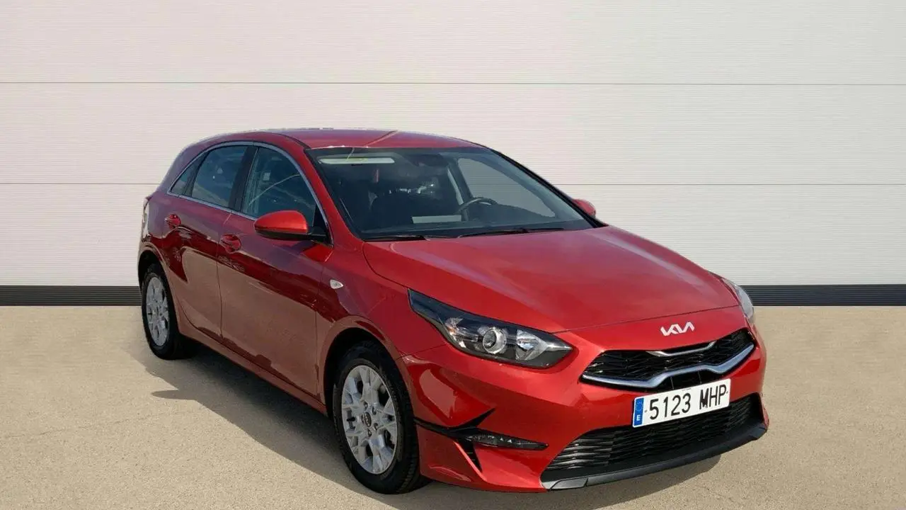 Photo 1 : Kia Ceed 2023 Diesel