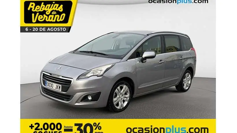 Photo 1 : Peugeot 5008 2015 Diesel