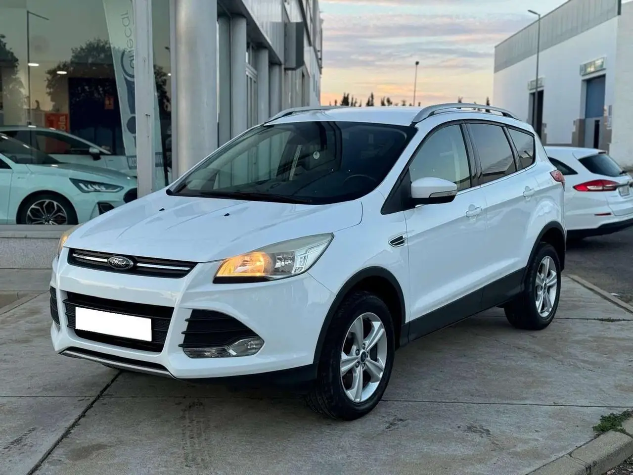 Photo 1 : Ford Kuga 2015 Diesel