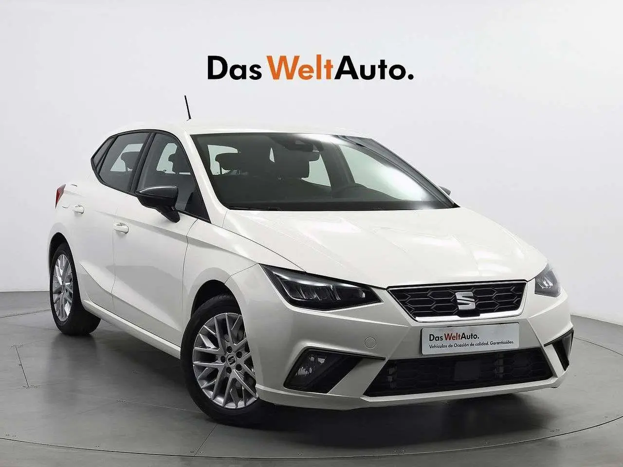 Photo 1 : Seat Ibiza 2023 Petrol