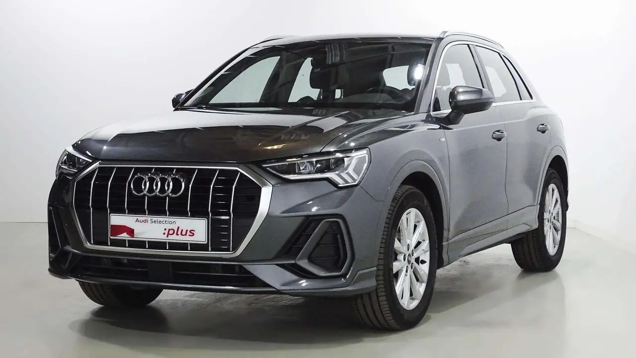 Photo 1 : Audi Q3 2023 Diesel