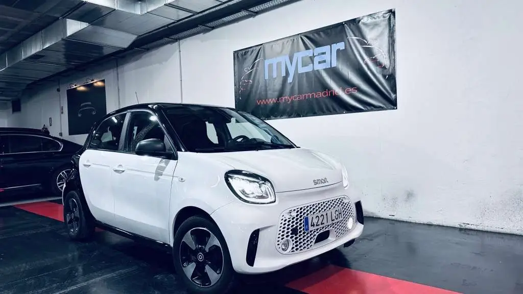 Photo 1 : Smart Forfour 2020 Électrique