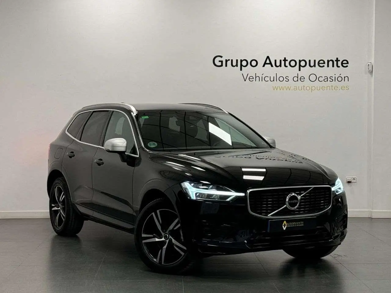 Photo 1 : Volvo Xc60 2019 Diesel