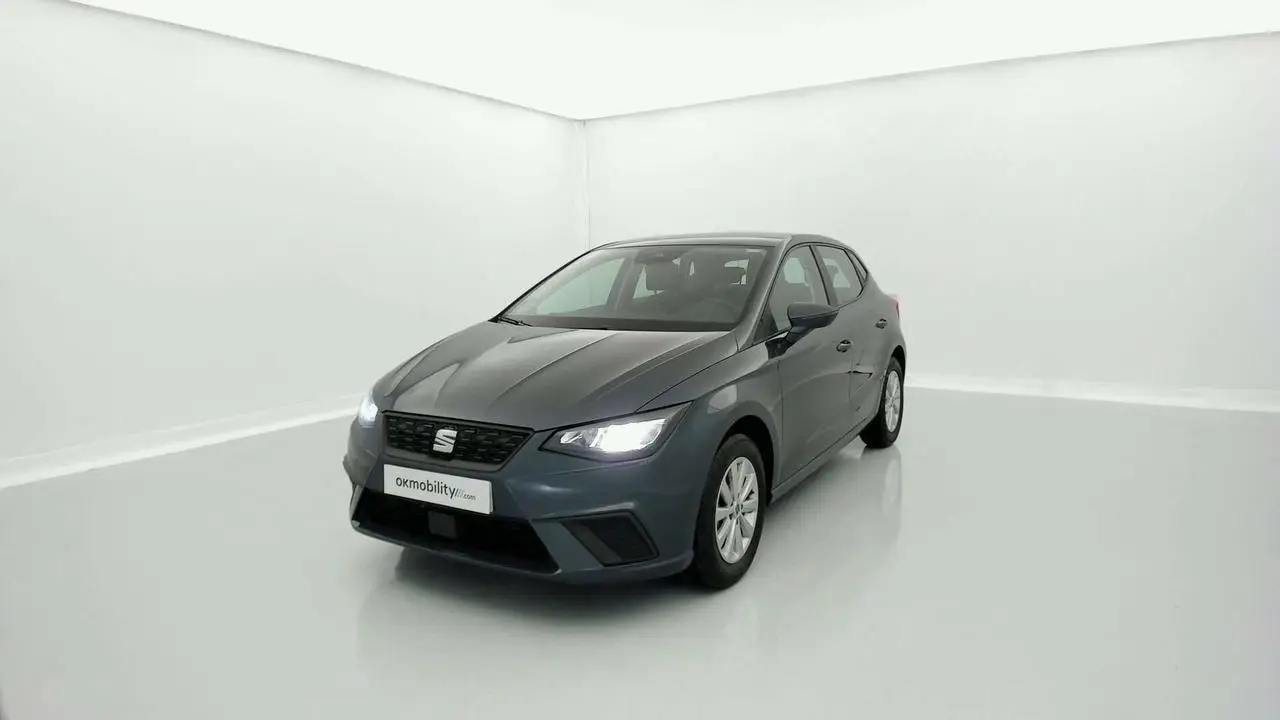 Photo 1 : Seat Ibiza 2023 Petrol