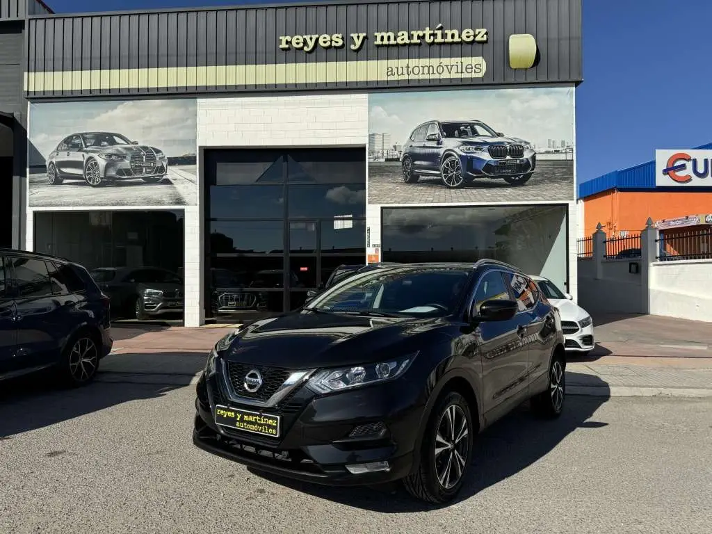 Photo 1 : Nissan Qashqai 2020 Petrol