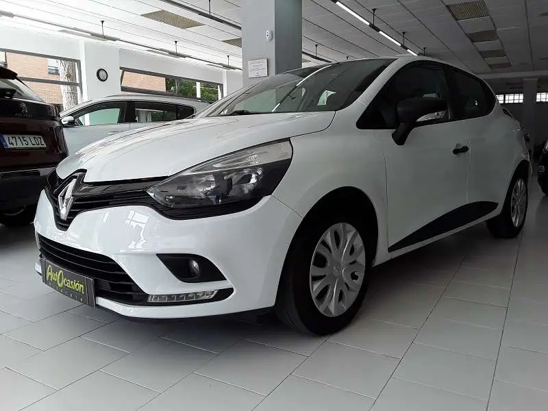 Photo 1 : Renault Clio 2019 Petrol