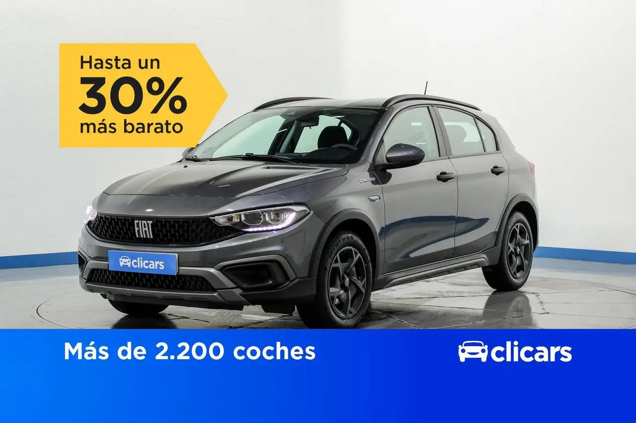 Photo 1 : Fiat Tipo 2022 Petrol