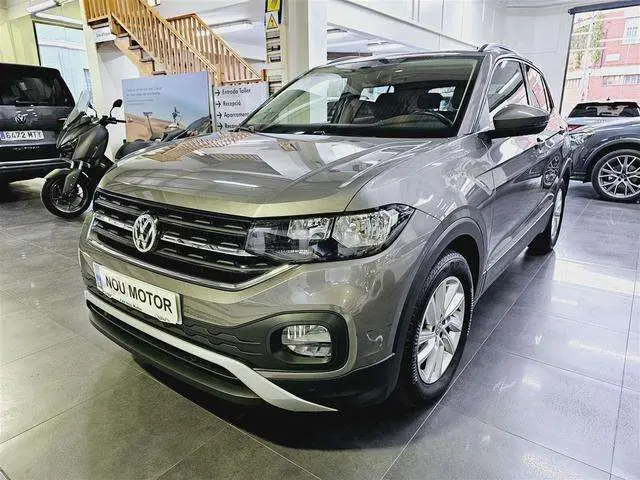 Photo 1 : Volkswagen T-cross 2020 Essence