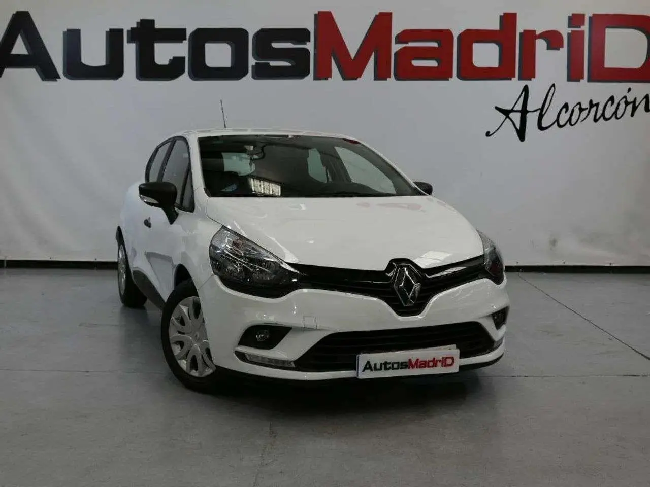 Photo 1 : Renault Clio 2019 Essence