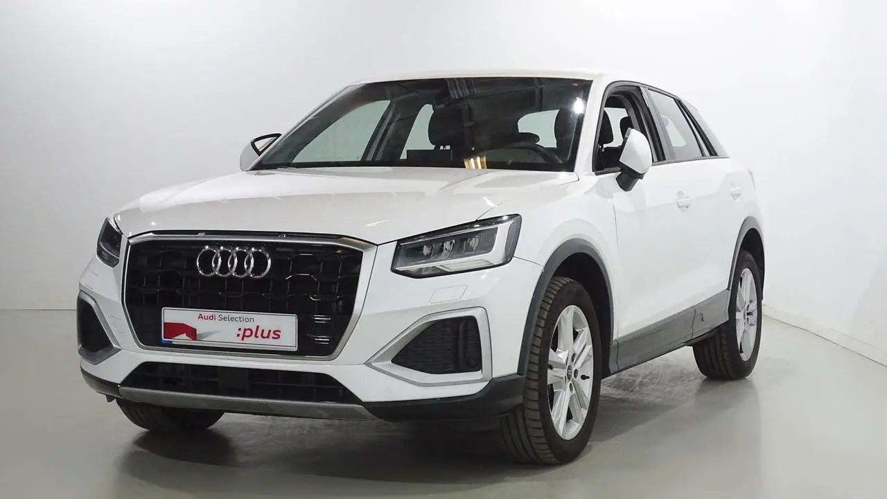 Photo 1 : Audi Q2 2022 Essence