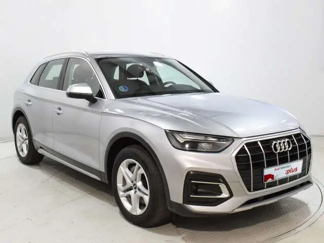 Photo 1 : Audi Q5 2023 Diesel