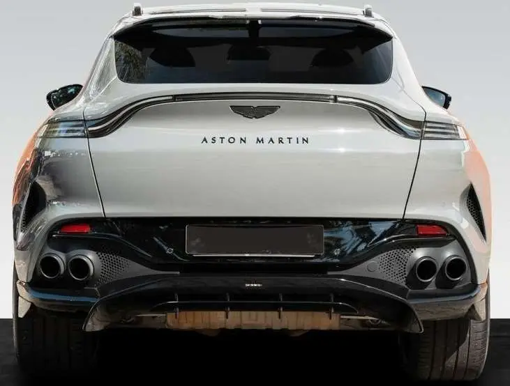 Photo 1 : Aston Martin Dbx 2023 Petrol