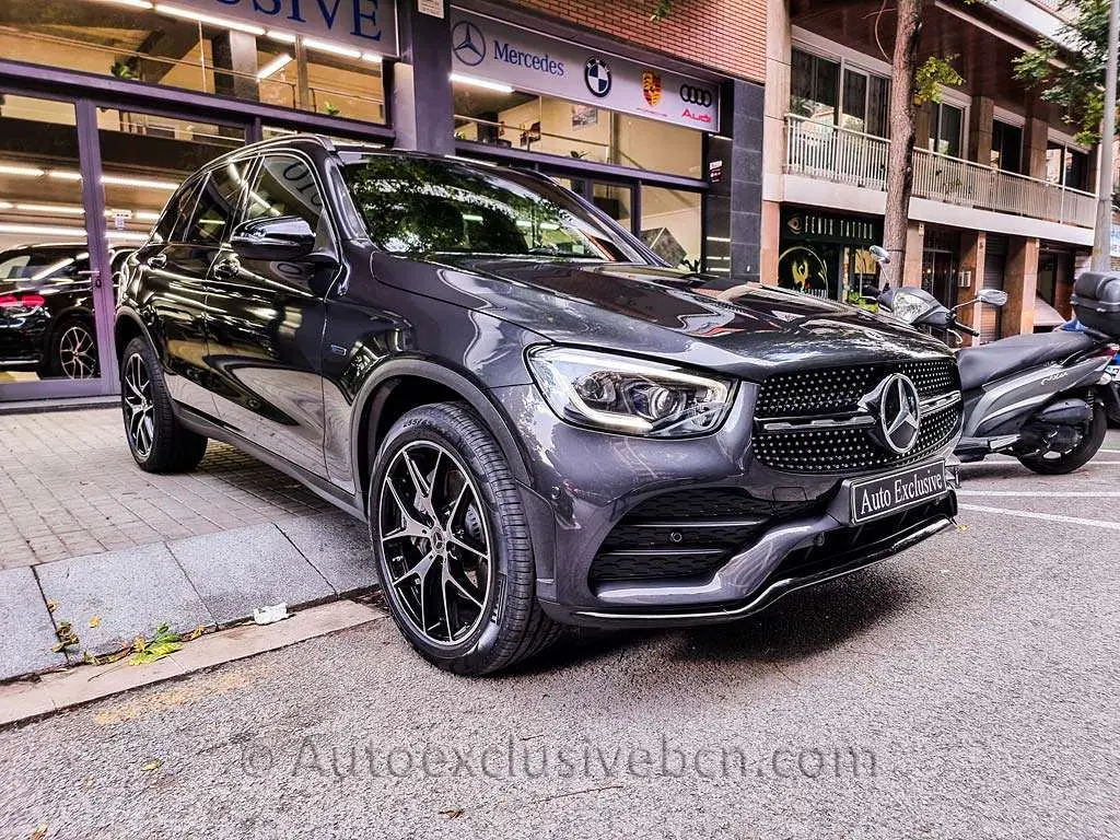 Photo 1 : Mercedes-benz Classe Glc 2021 Hybride