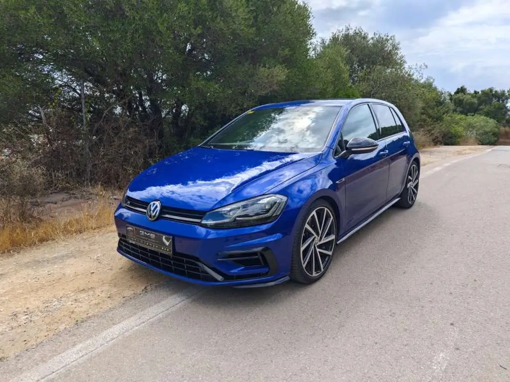 Photo 1 : Volkswagen Golf 2018 Petrol