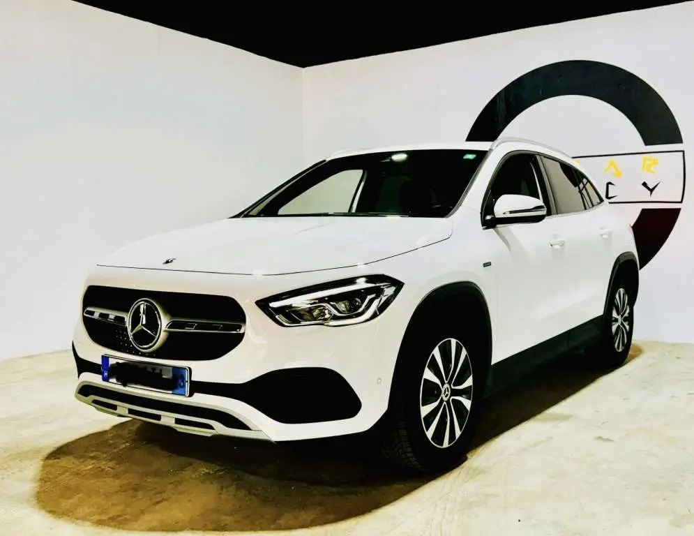 Photo 1 : Mercedes-benz Classe Gla 2020 Hybride