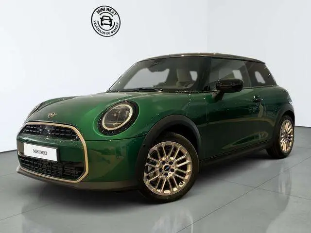 Photo 1 : Mini Cooper 2024 Petrol