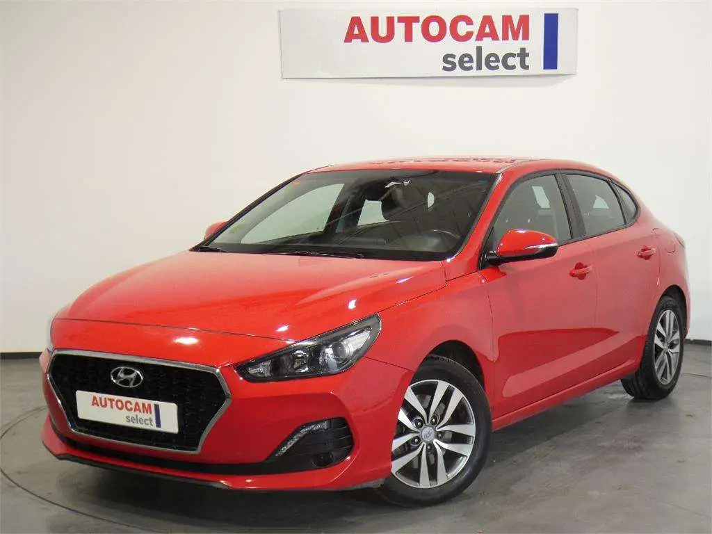 Photo 1 : Hyundai I30 2018 Petrol