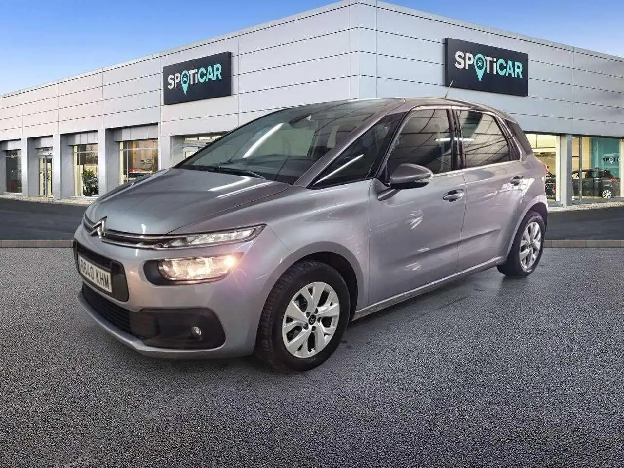 Photo 1 : Citroen C4 2018 Petrol