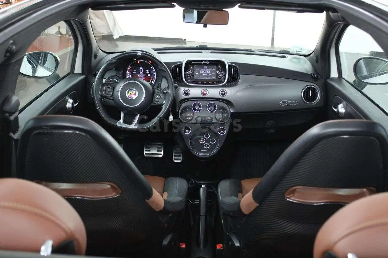 Photo 1 : Abarth 500 2019 Essence