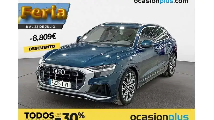 Photo 1 : Audi Q8 2021 Petrol