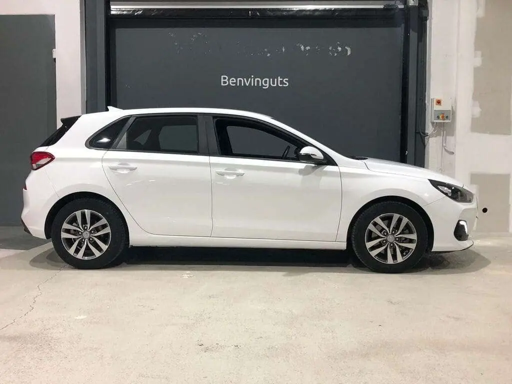 Photo 1 : Hyundai I30 2019 Petrol