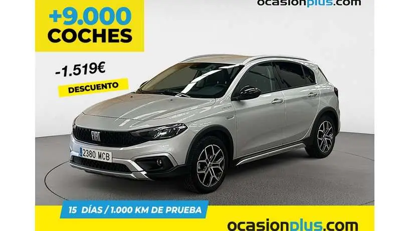 Photo 1 : Fiat Tipo 2022 Petrol