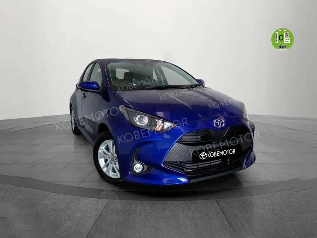 Photo 1 : Toyota Yaris 2024 Essence