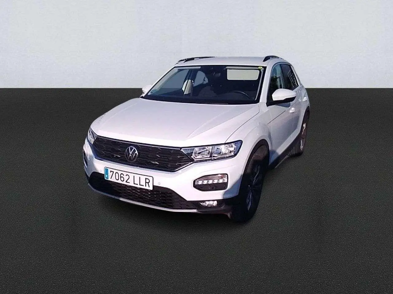 Photo 1 : Volkswagen T-roc 2020 Petrol