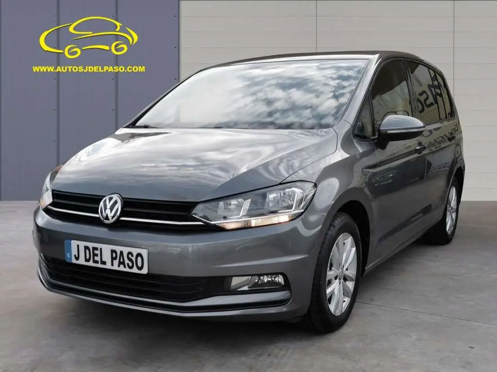 Photo 1 : Volkswagen Touran 2018 Diesel