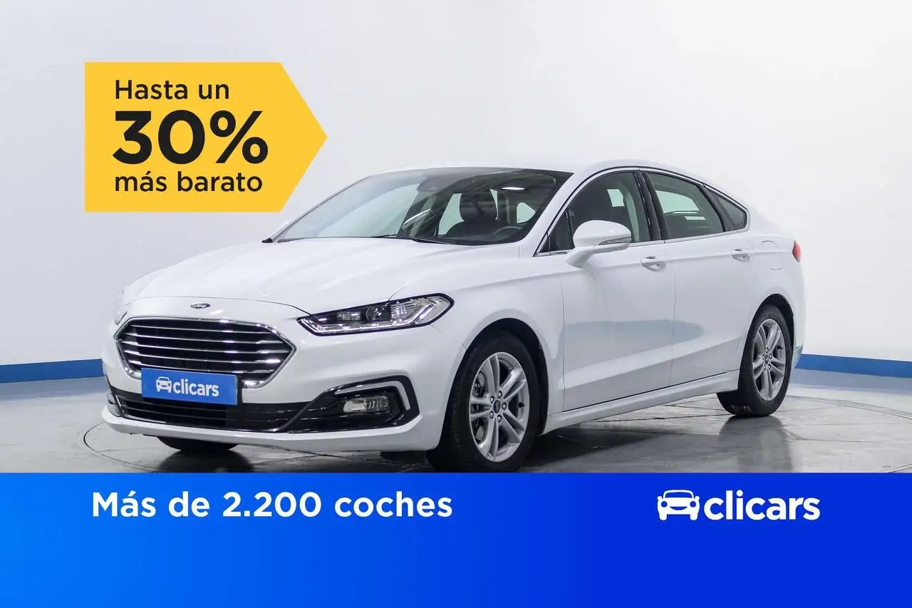 Photo 1 : Ford Mondeo 2019 Essence