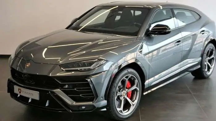 Photo 1 : Lamborghini Urus 2019 Essence