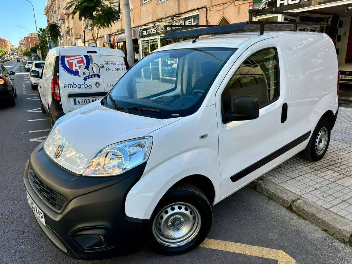 Photo 1 : Fiat Fiorino 2018 Diesel