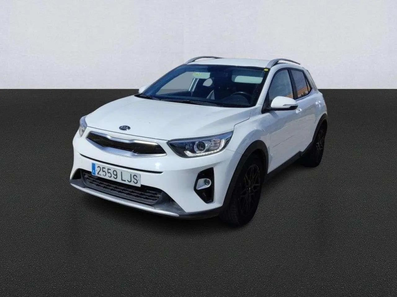 Photo 1 : Kia Stonic 2020 Essence