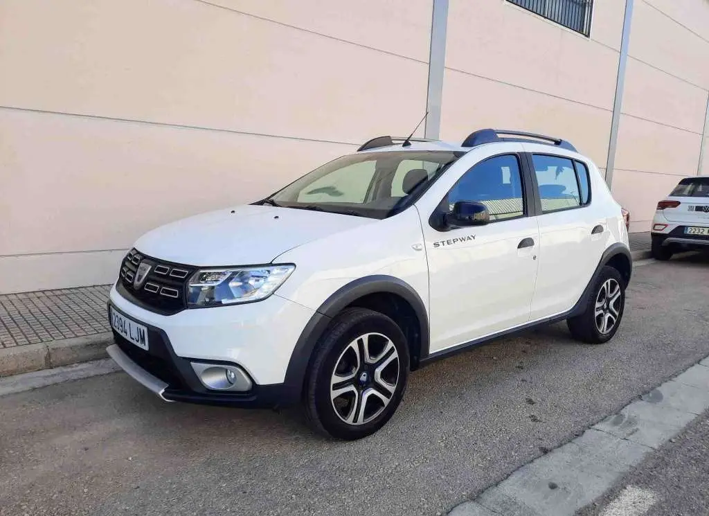 Photo 1 : Dacia Sandero 2020 Diesel