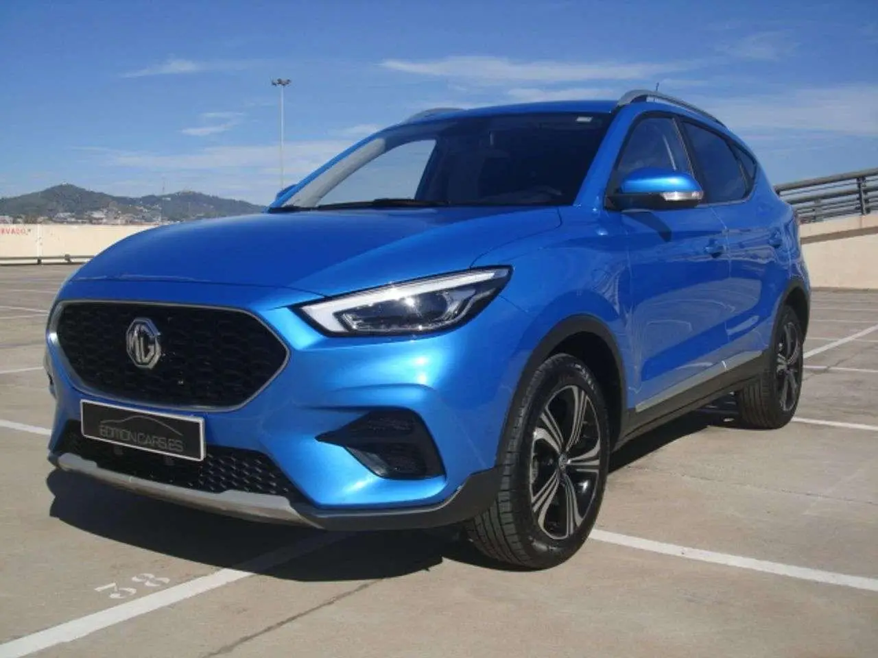 Photo 1 : Mg Zs 2023 Essence