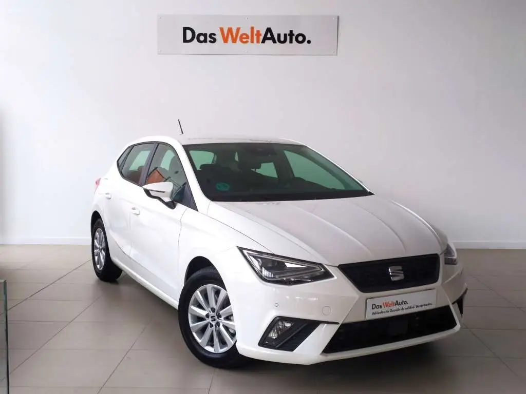 Photo 1 : Seat Ibiza 2021 Petrol