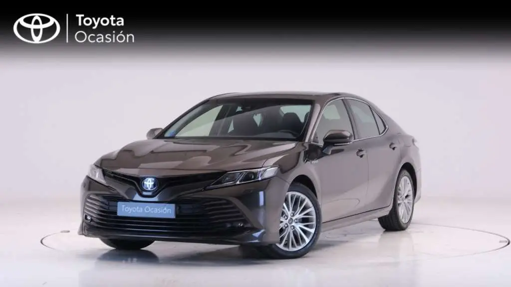 Photo 1 : Toyota Camry 2020 Essence