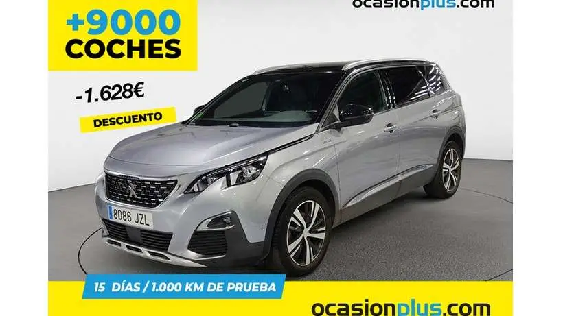 Photo 1 : Peugeot 5008 2017 Essence