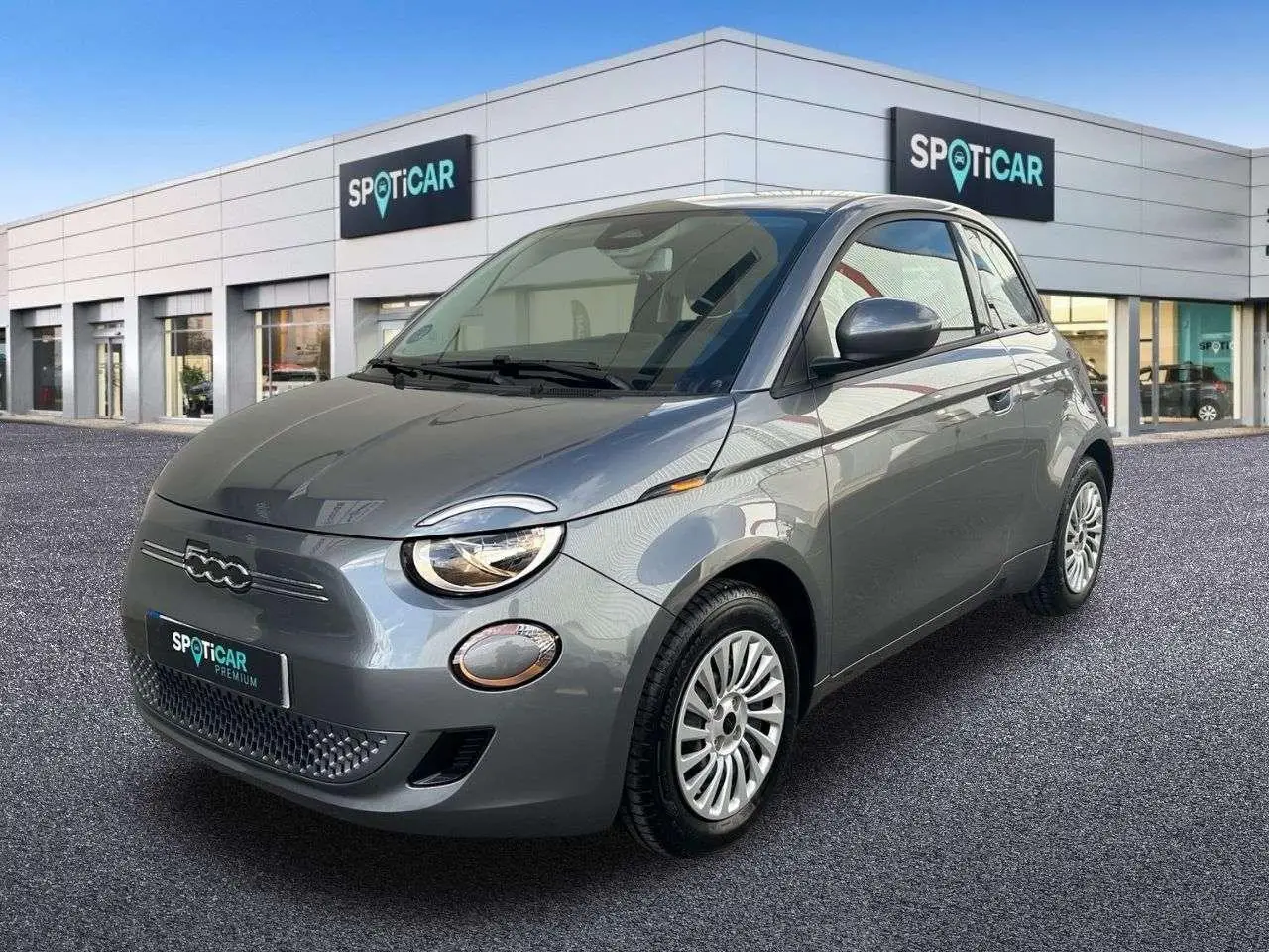 Photo 1 : Fiat 500 2023 Électrique