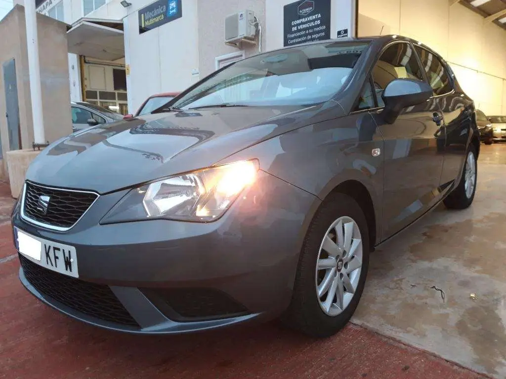 Photo 1 : Seat Ibiza 2017 Petrol