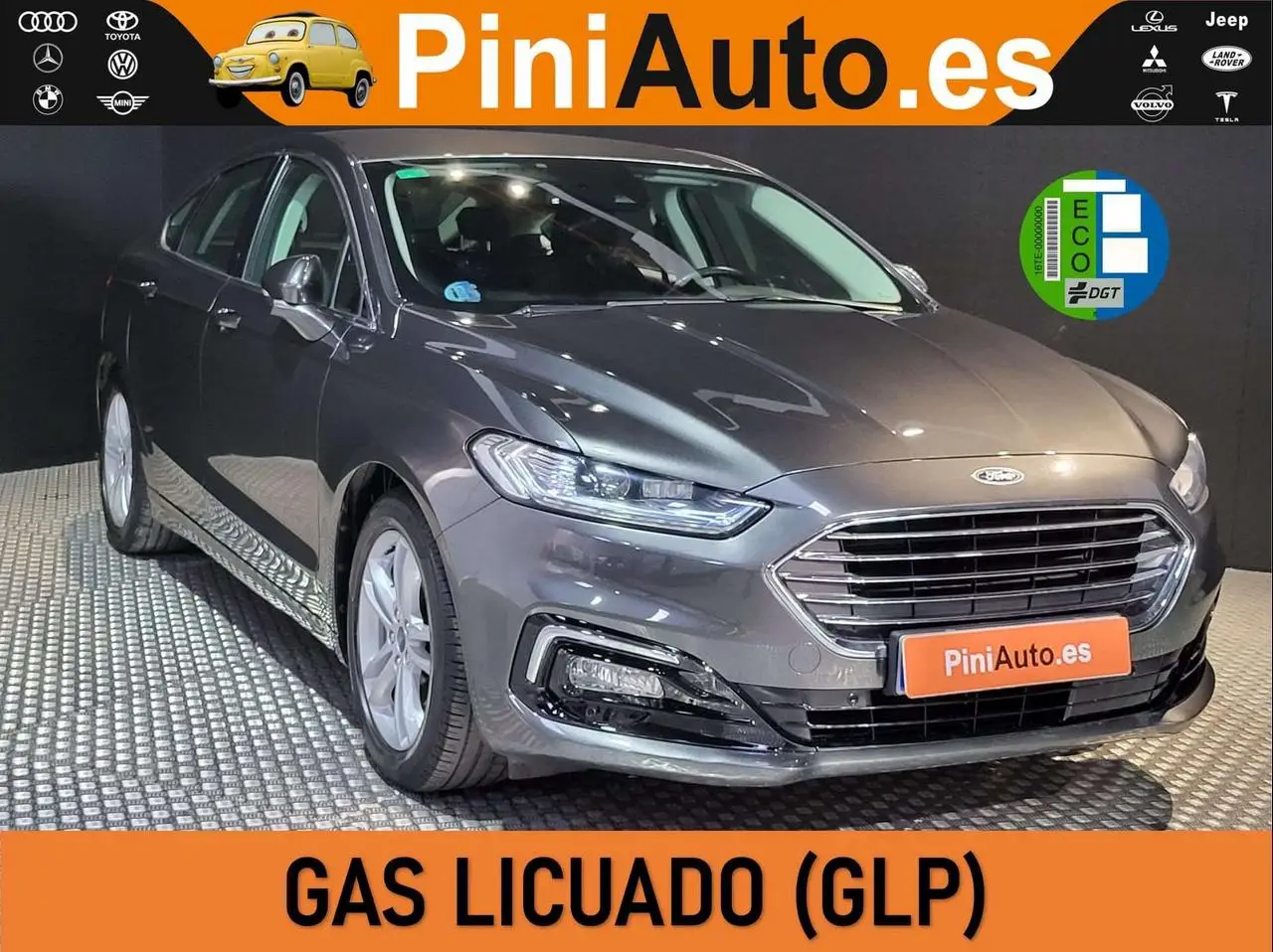 Photo 1 : Ford Mondeo 2019 Petrol